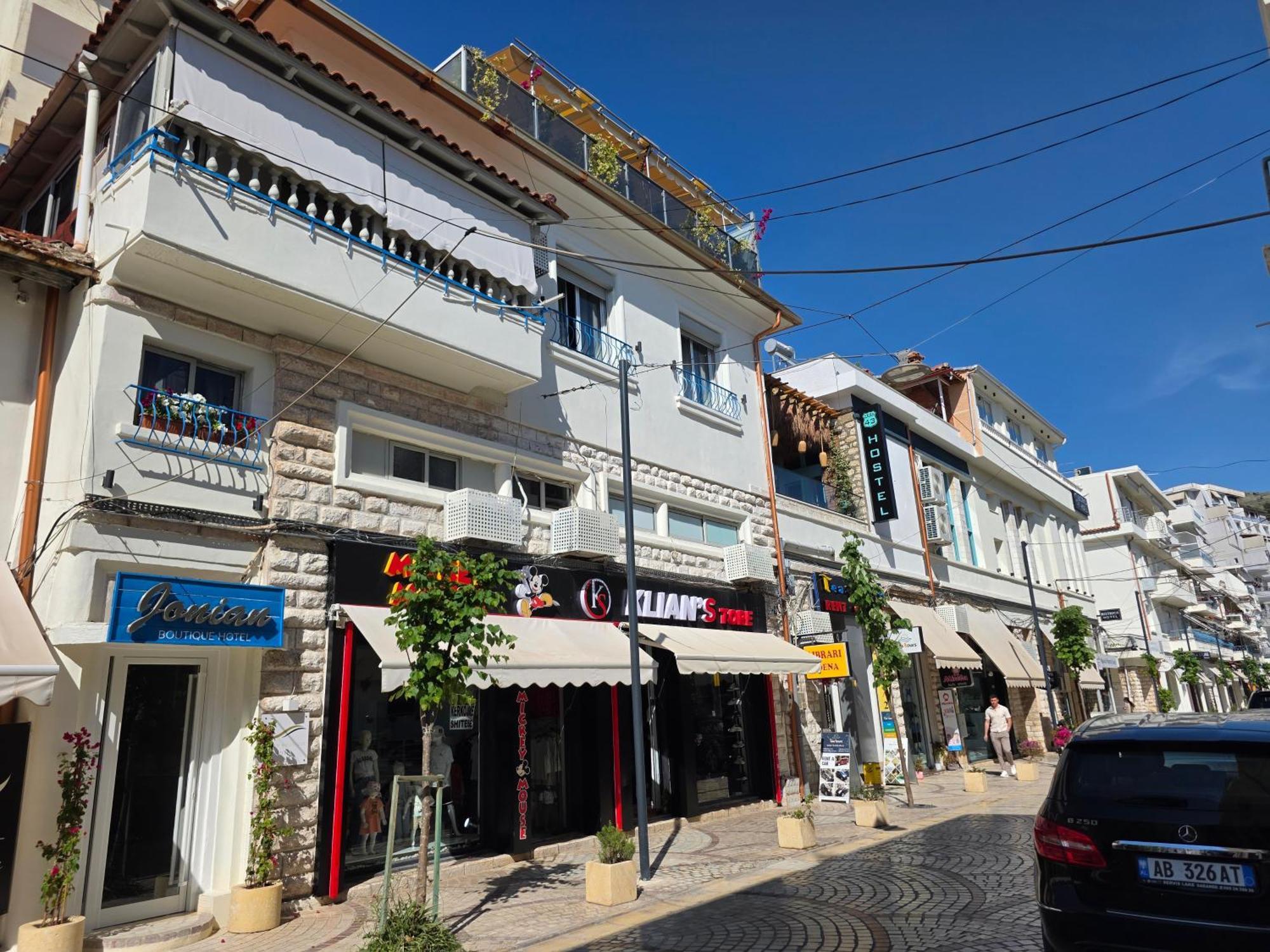 Jonian Boutique Hotel Sarandë Exterior foto