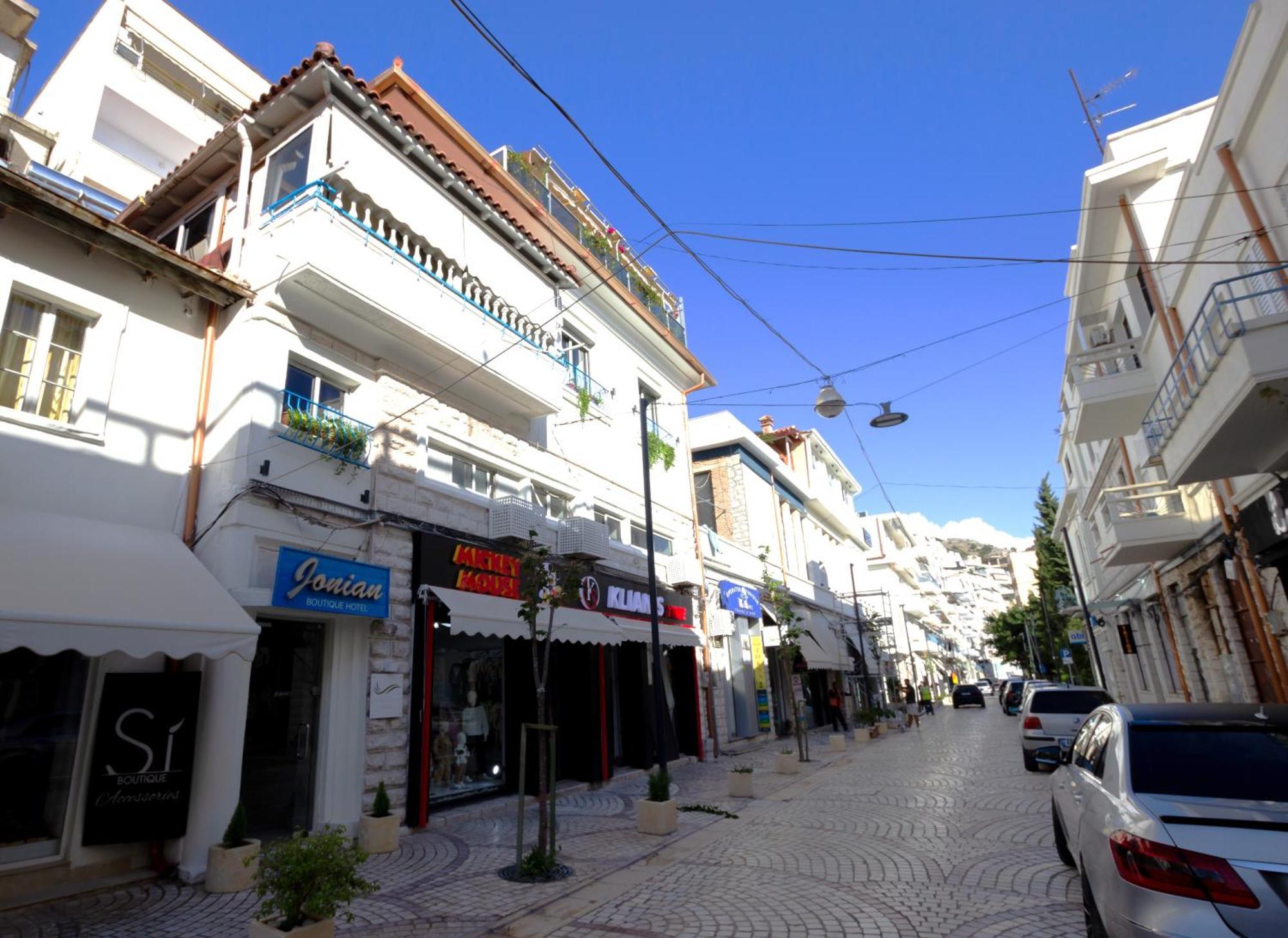Jonian Boutique Hotel Sarandë Exterior foto